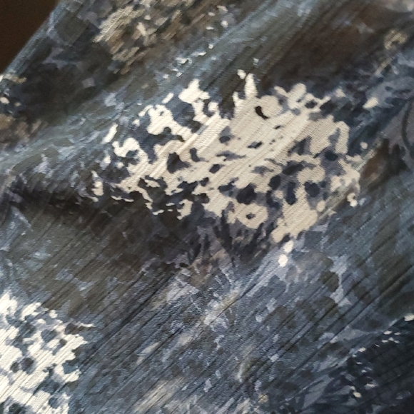 Joie Midnight Blue and Cream Patterned Midi Dress - Picture 6 of 7